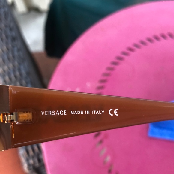 VERSACE SUNGLASSES - Picture 4 of 6